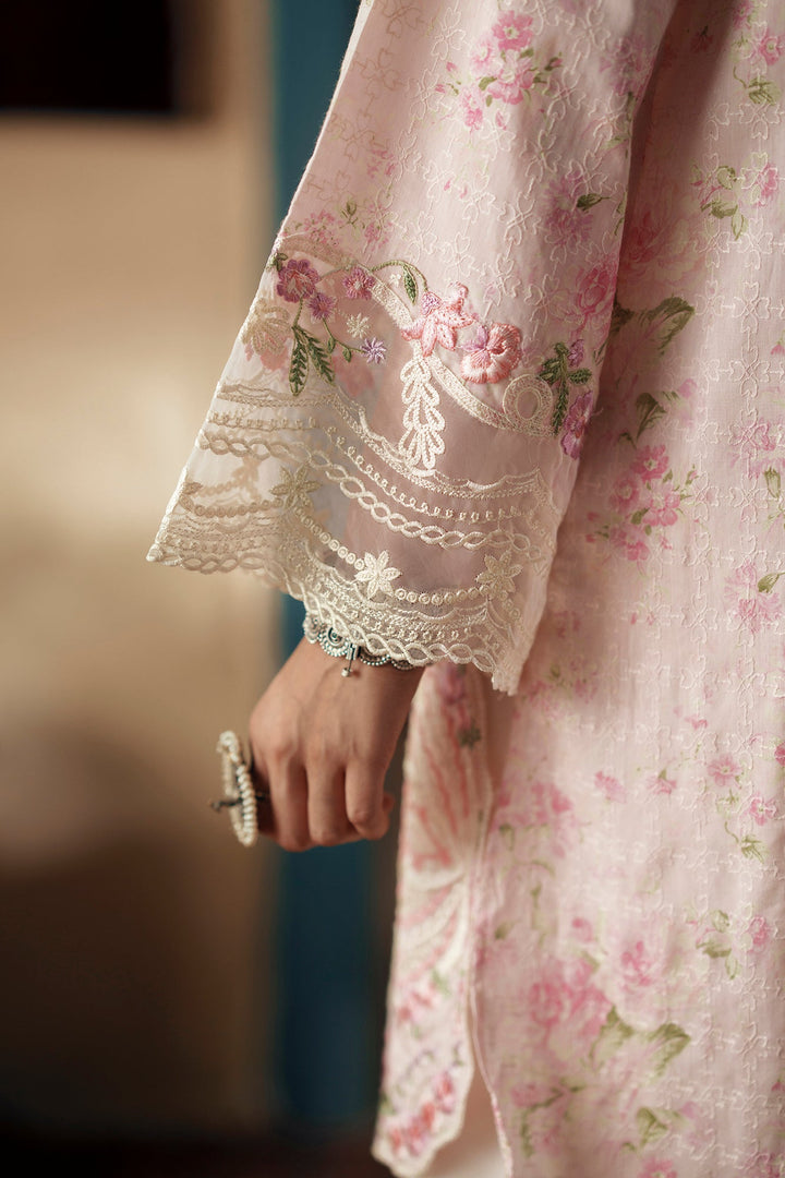 EMBROIDERED SUIT