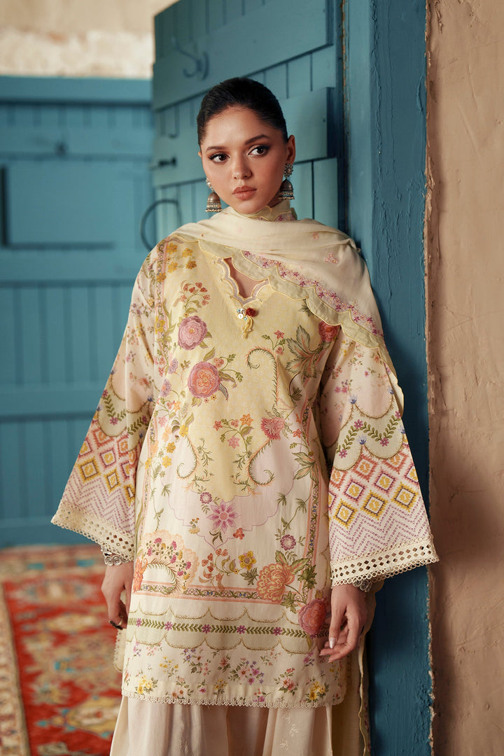 EMBROIDERED SUIT