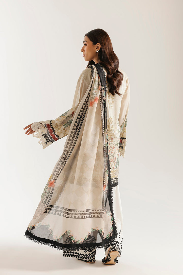 EMBROIDERED SUIT