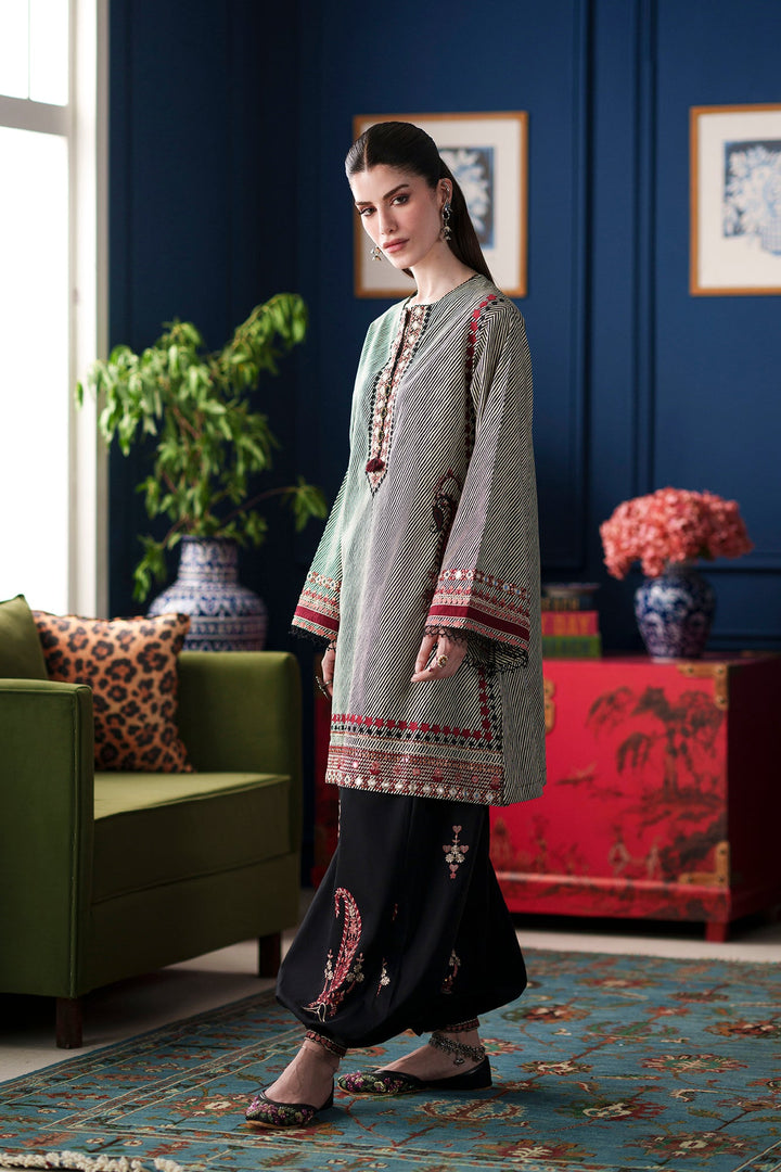 EMBROIDERED SUIT