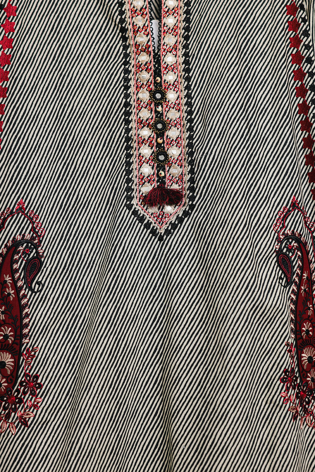 EMBROIDERED SUIT