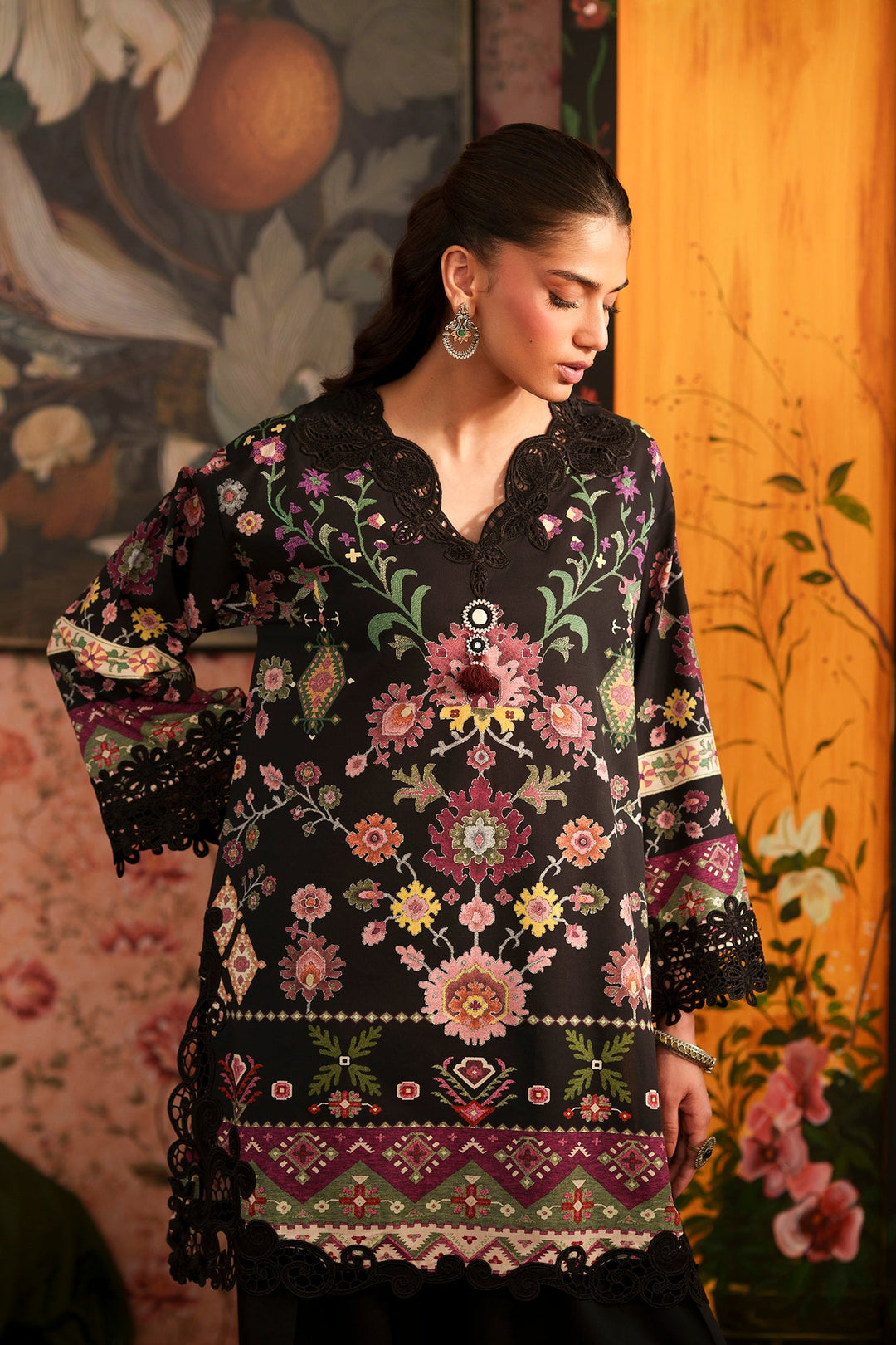 EMBROIDERED SUIT