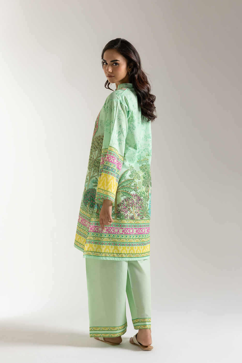 PRINTED SUIT