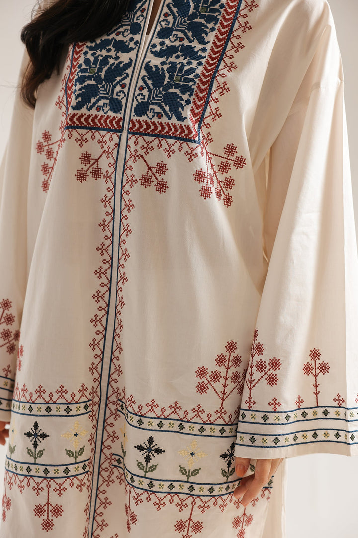 EMBROIDERED SUIT