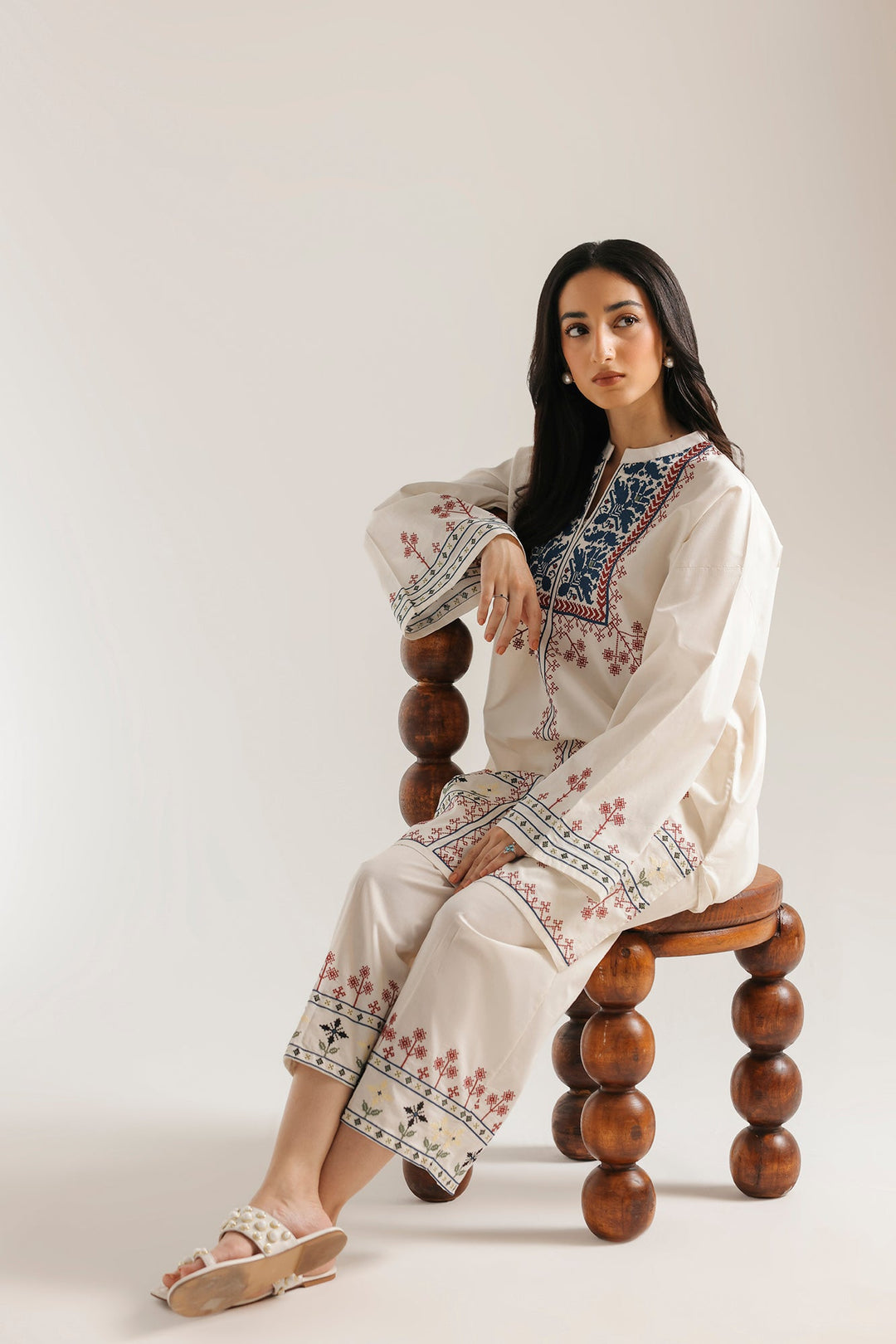 EMBROIDERED SUIT