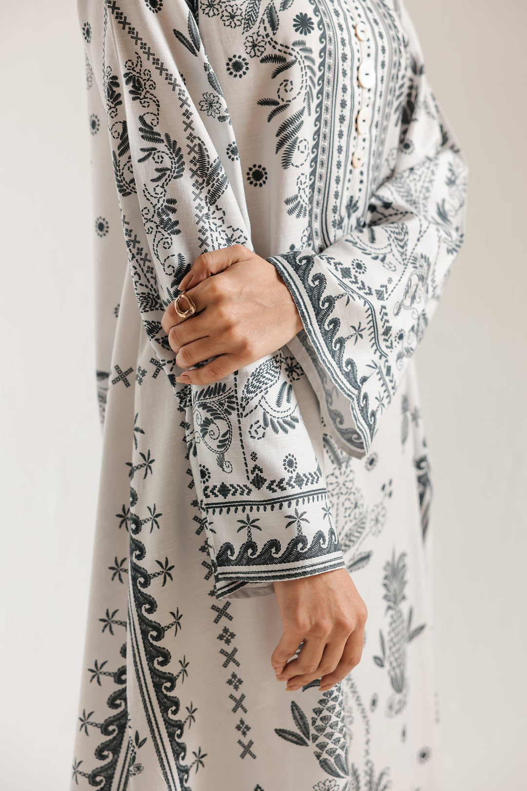 PRINTED SHIRT