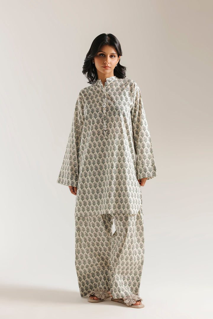 PRINTED SUIT