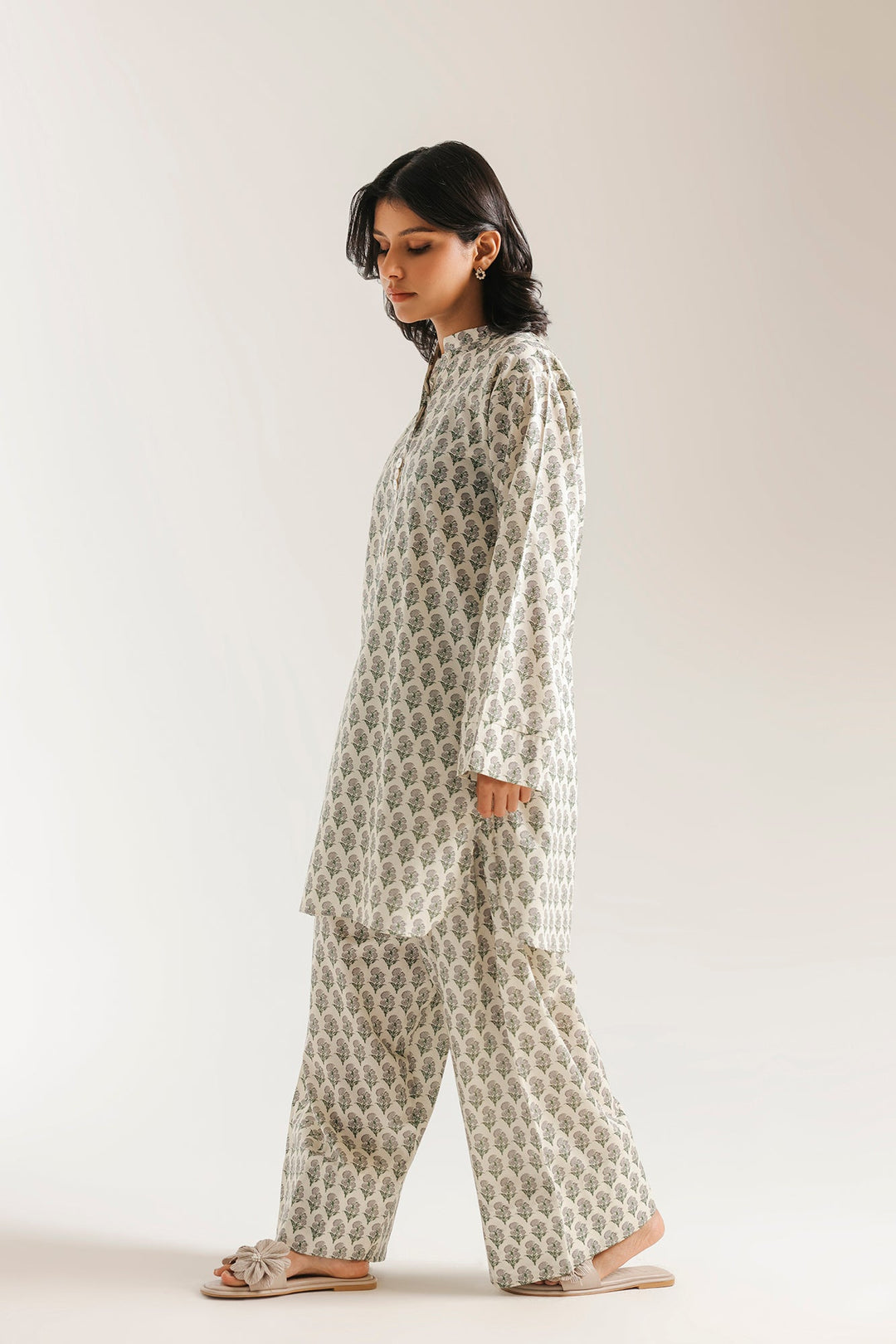 PRINTED SUIT