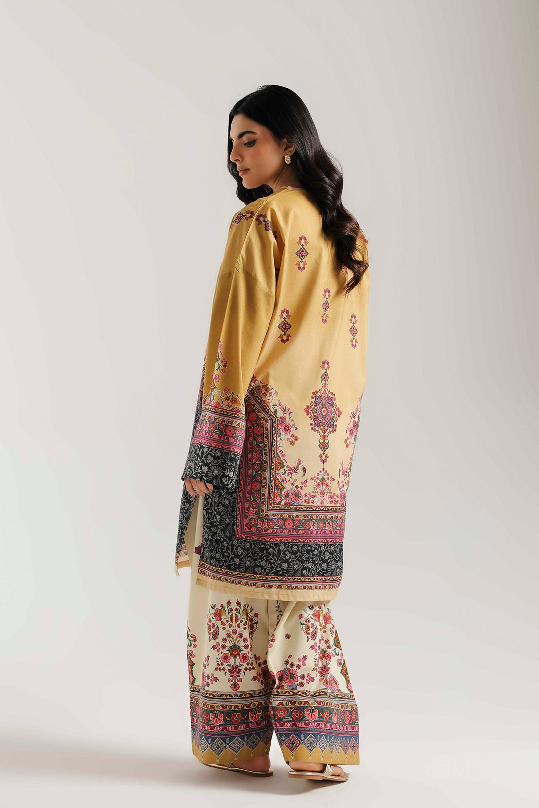 PRINTED SUIT
