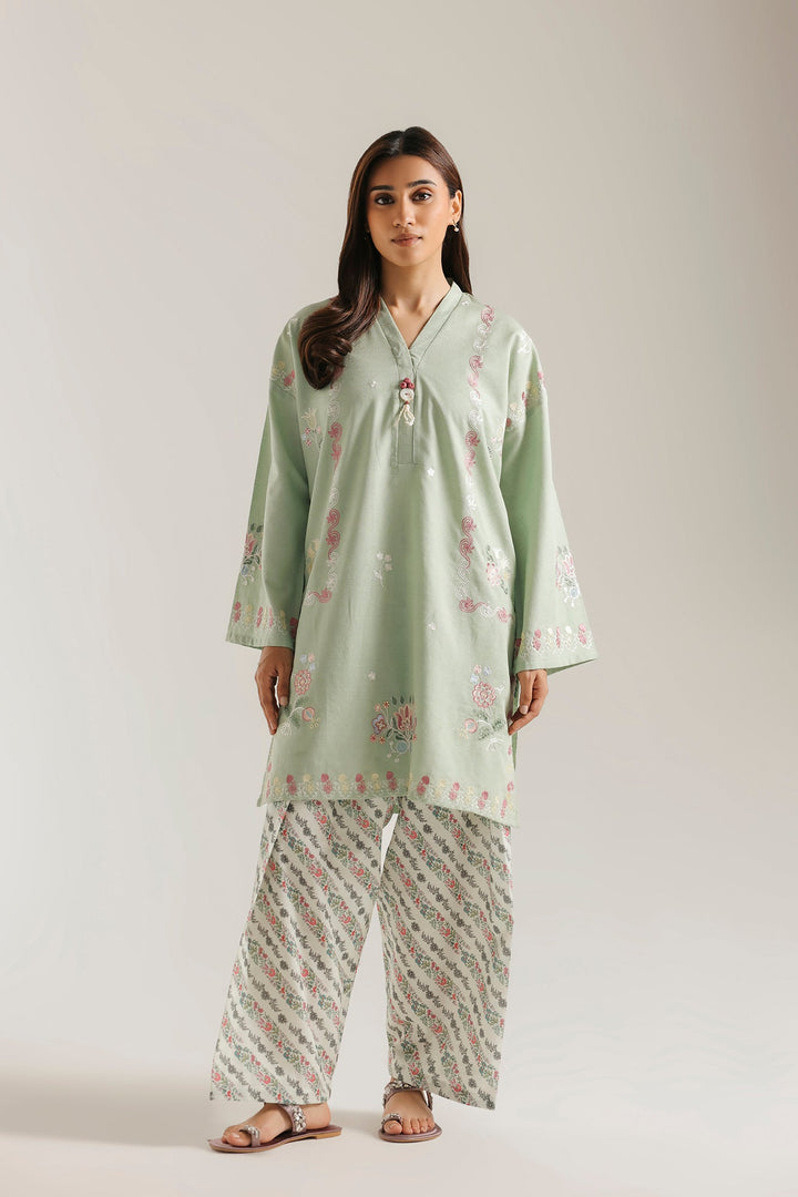EMBROIDERED SUIT