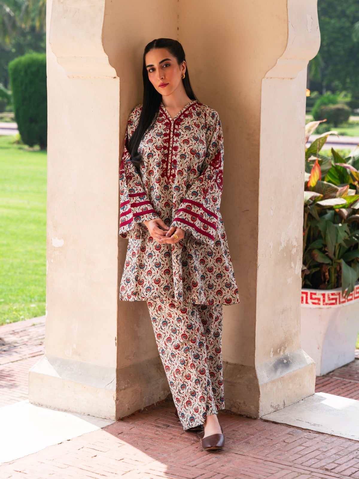 AGHA NOOR ||  2 Piece - Pure Printed Lawn Frock S110039