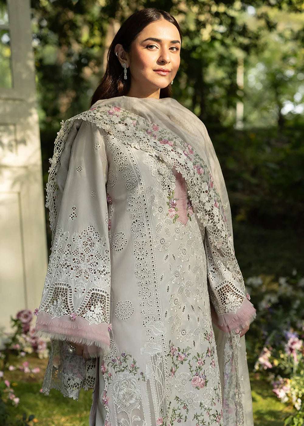 LUXURY LAWN VOL ll &
