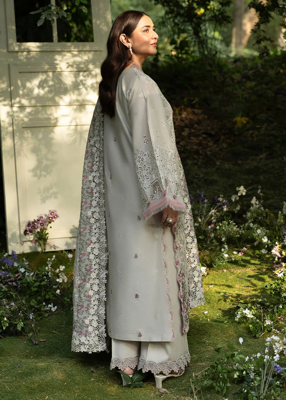 LUXURY LAWN VOL ll &