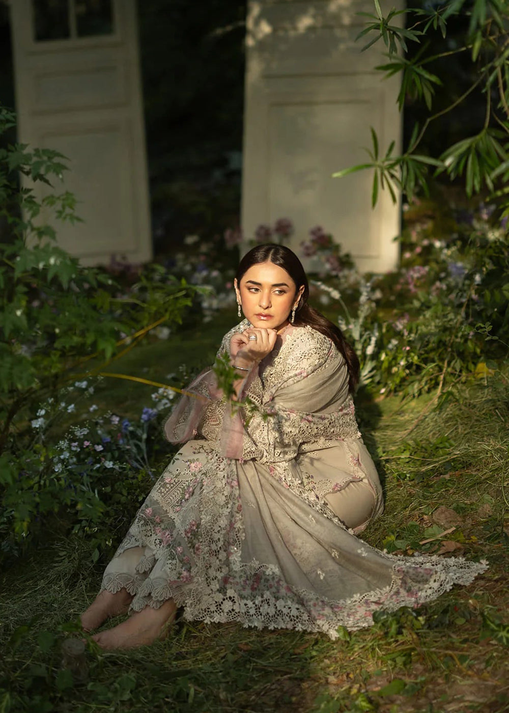 LUXURY LAWN VOL ll &