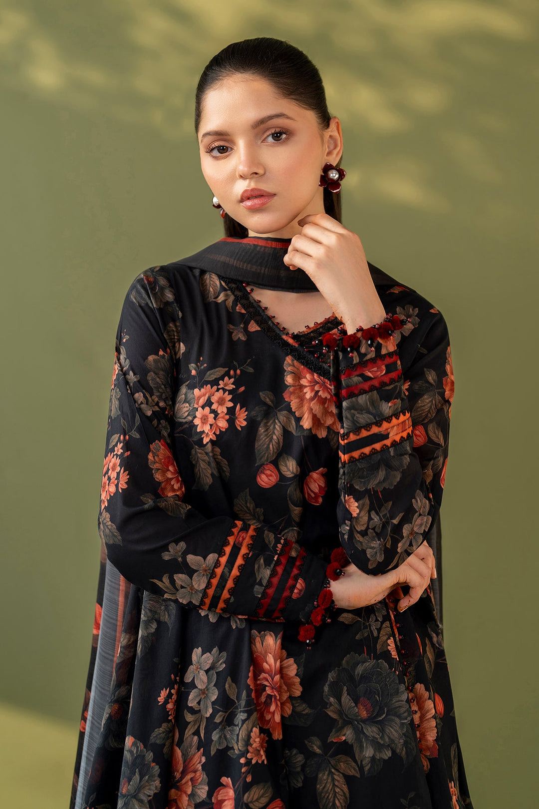 EMBROIDERED PRINTED LAWN