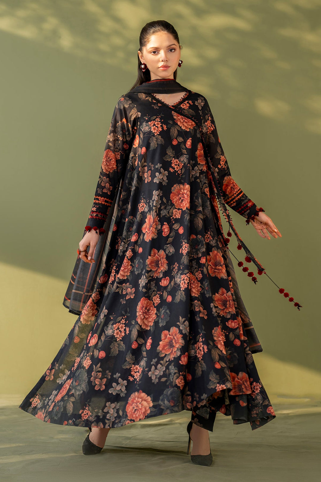 EMBROIDERED PRINTED LAWN