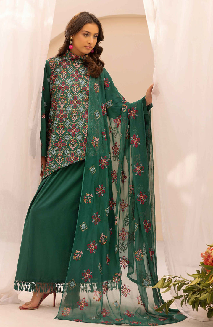 Embroidered Lawn Unstitched 3 Piece Suit