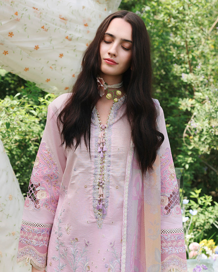 hemline the secret garden Lawn