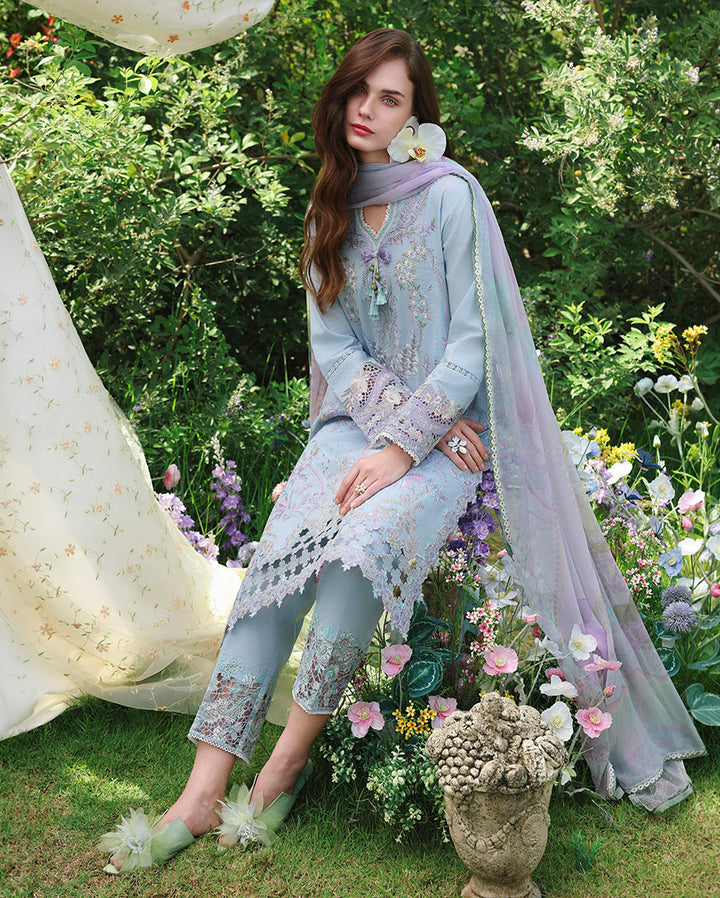 hemline the secret garden Lawn