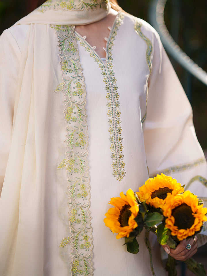 fiona-lawn-26