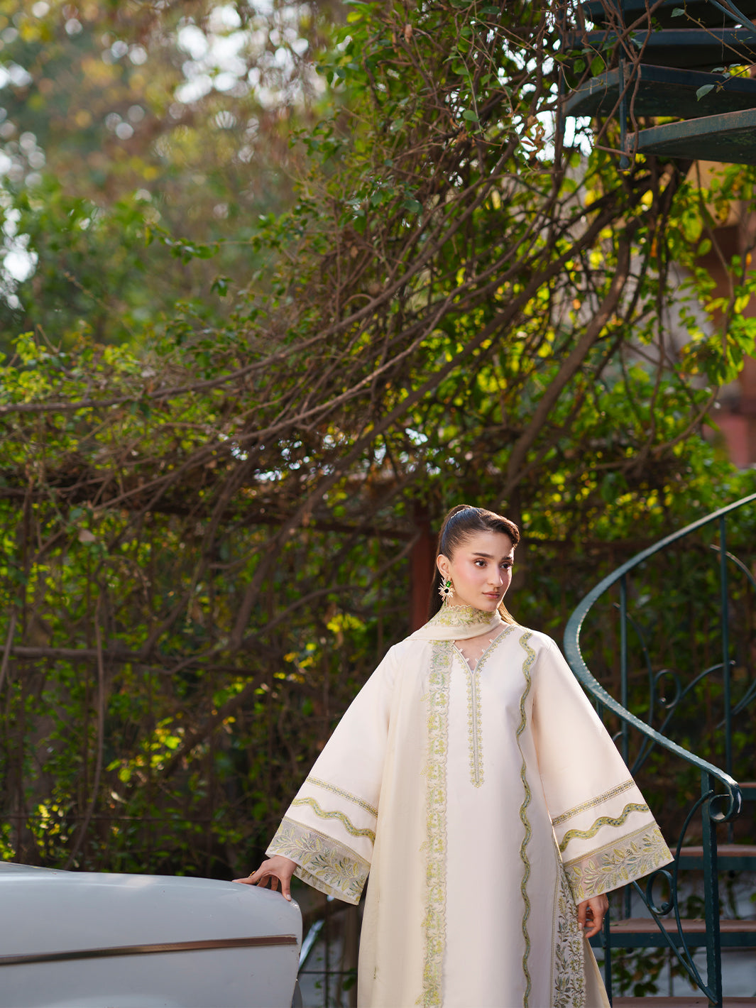 fiona-lawn-26