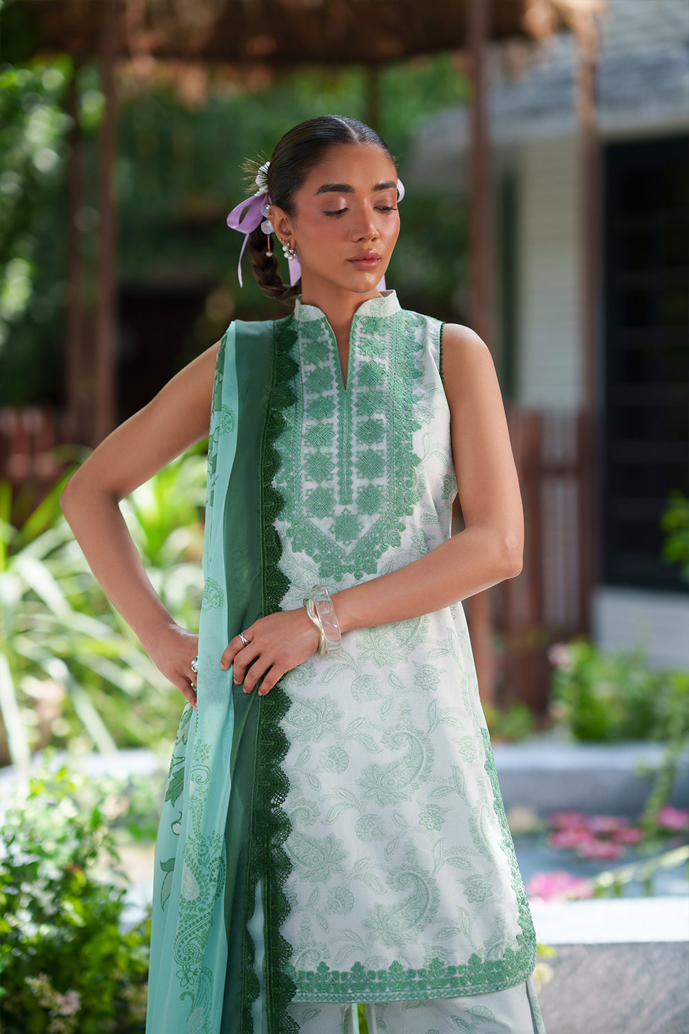 laanem Lawn Collections