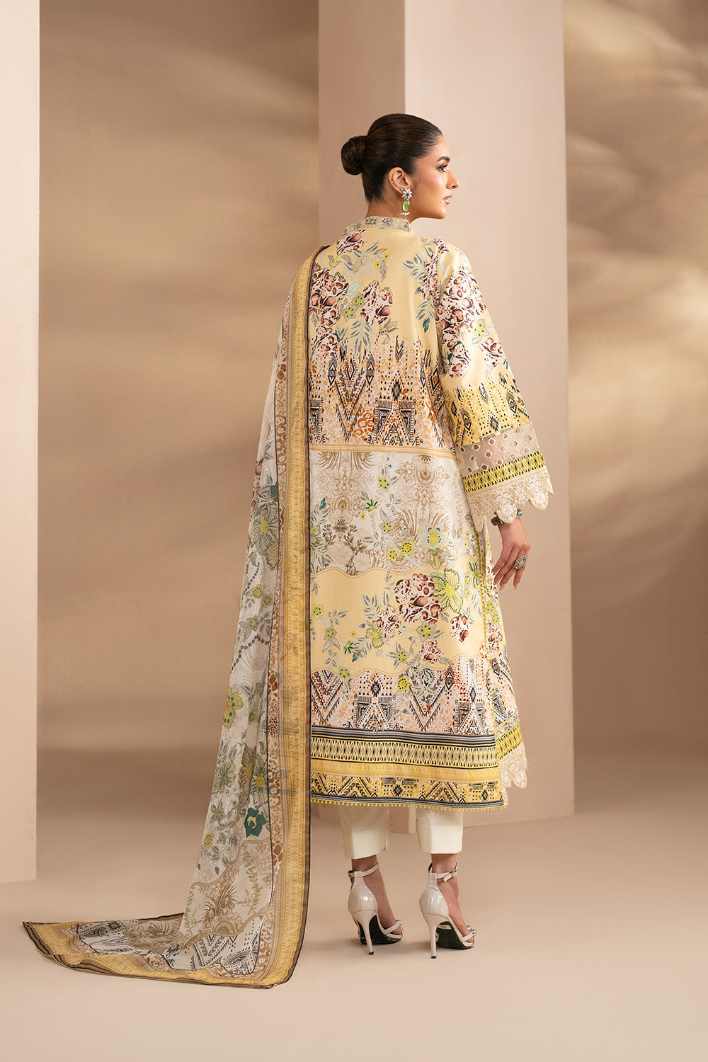 Embroidered Print Unstitched Lawn