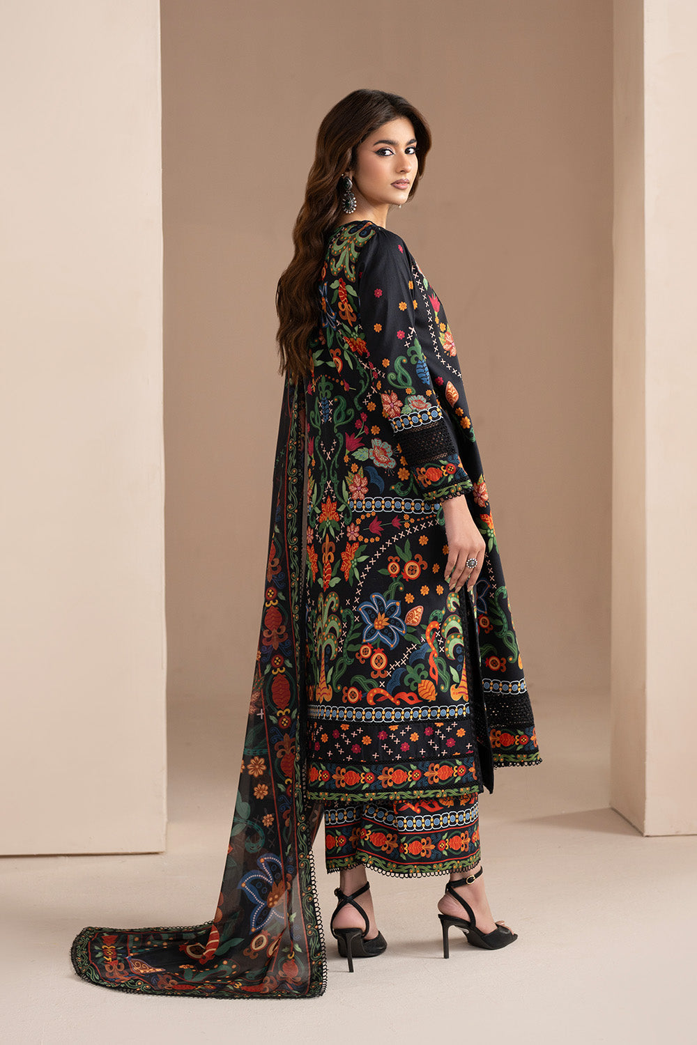 Embroidered Print Unstitched Lawn