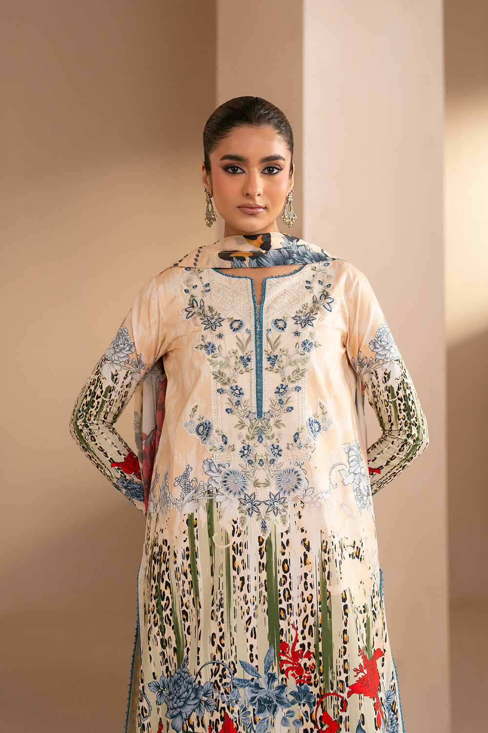 Embroidered Print Unstitched Lawn