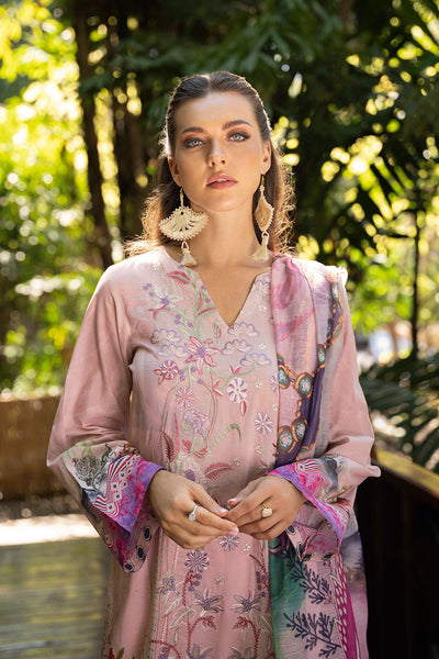 GHAZAL LUXURY LAWN