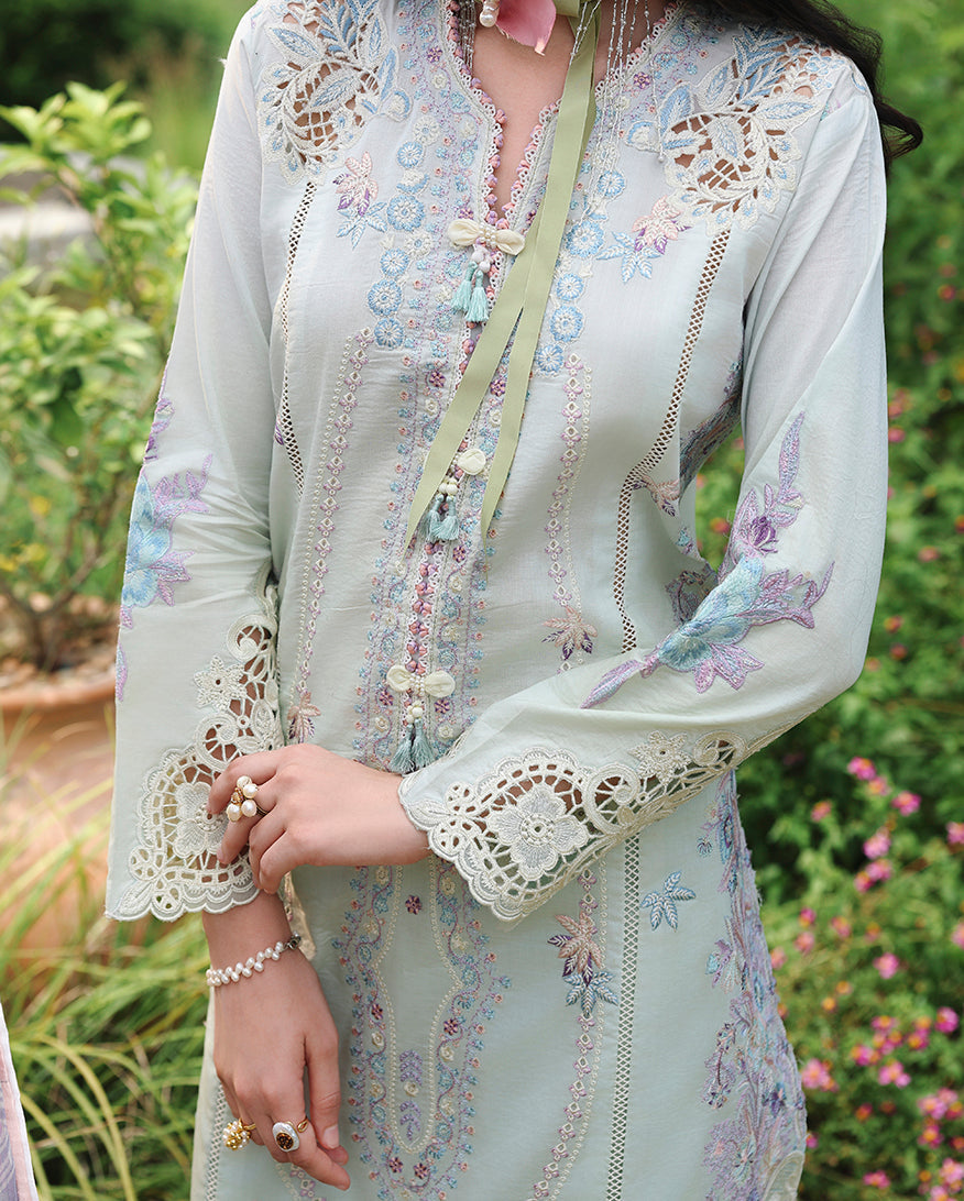 hemline the secret garden Lawn