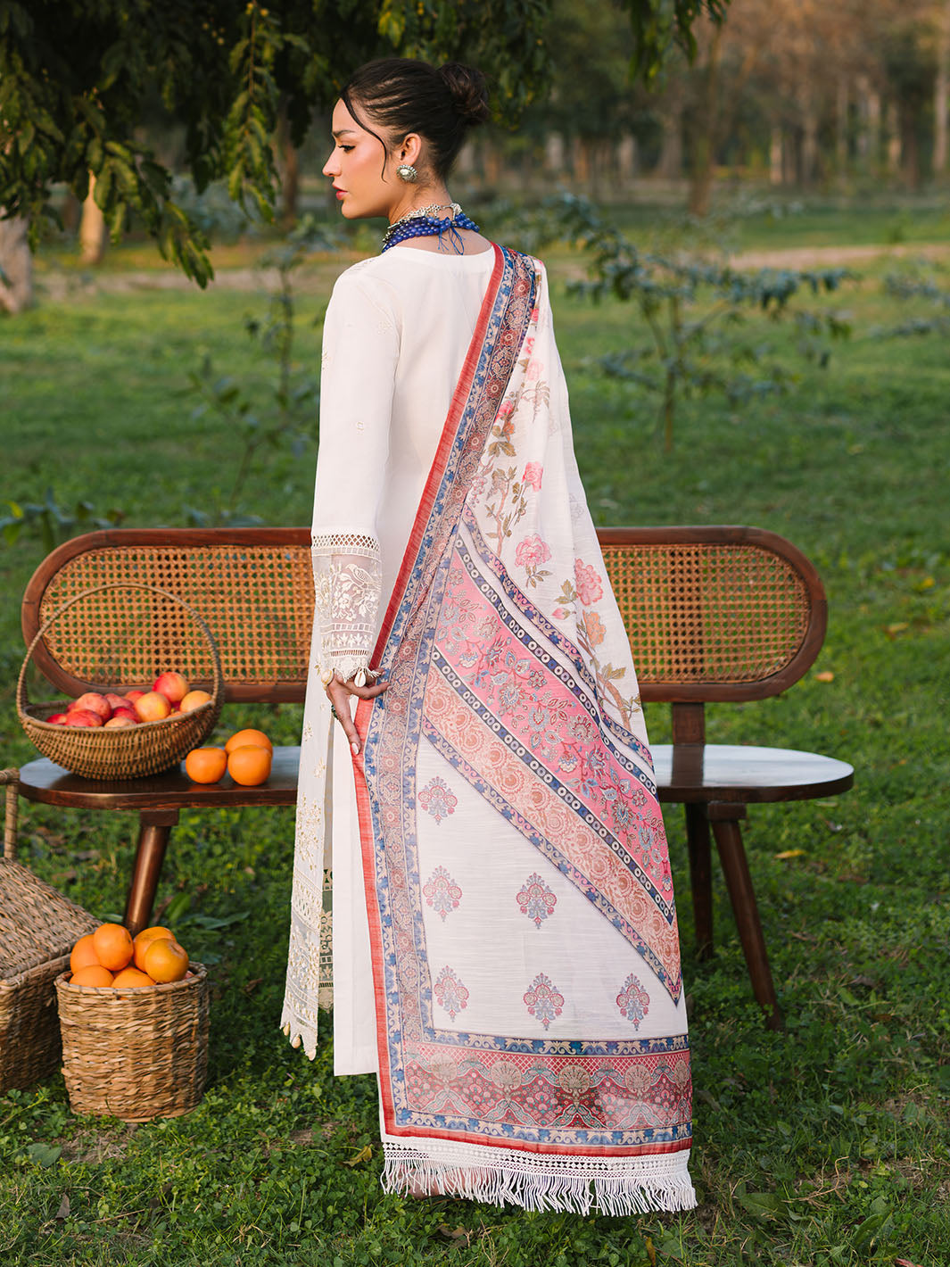 Dahlia Luxury Lawn