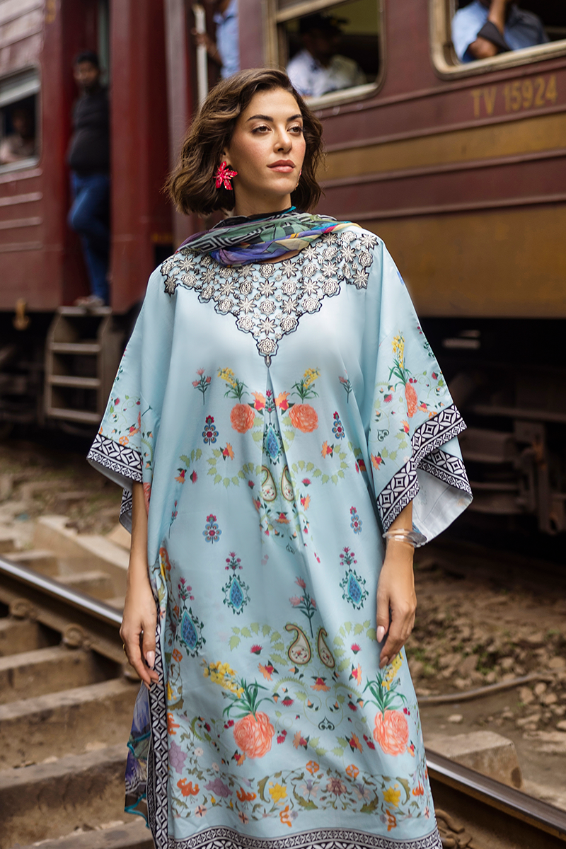 La Dolce Hemline Prints