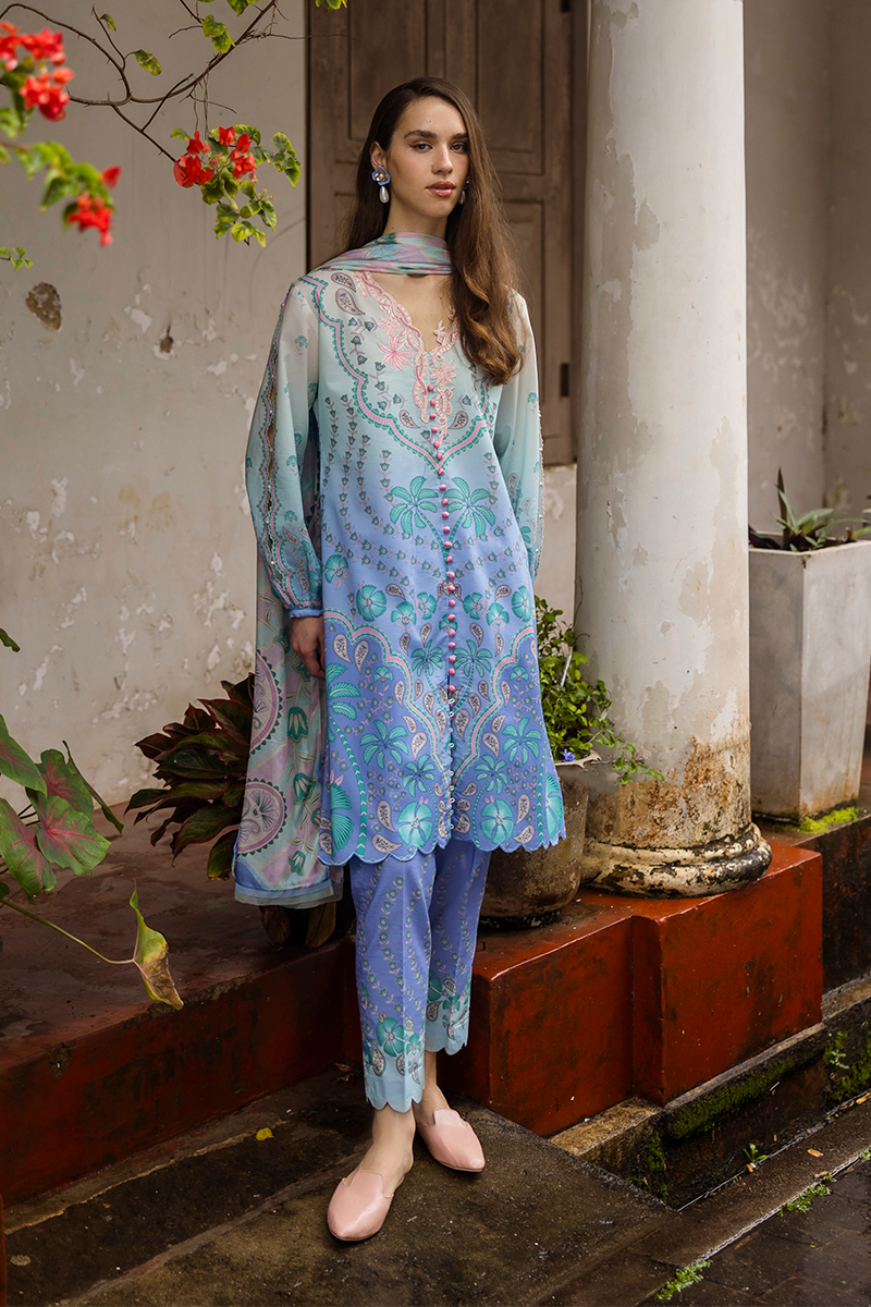 La Dolce Hemline Prints