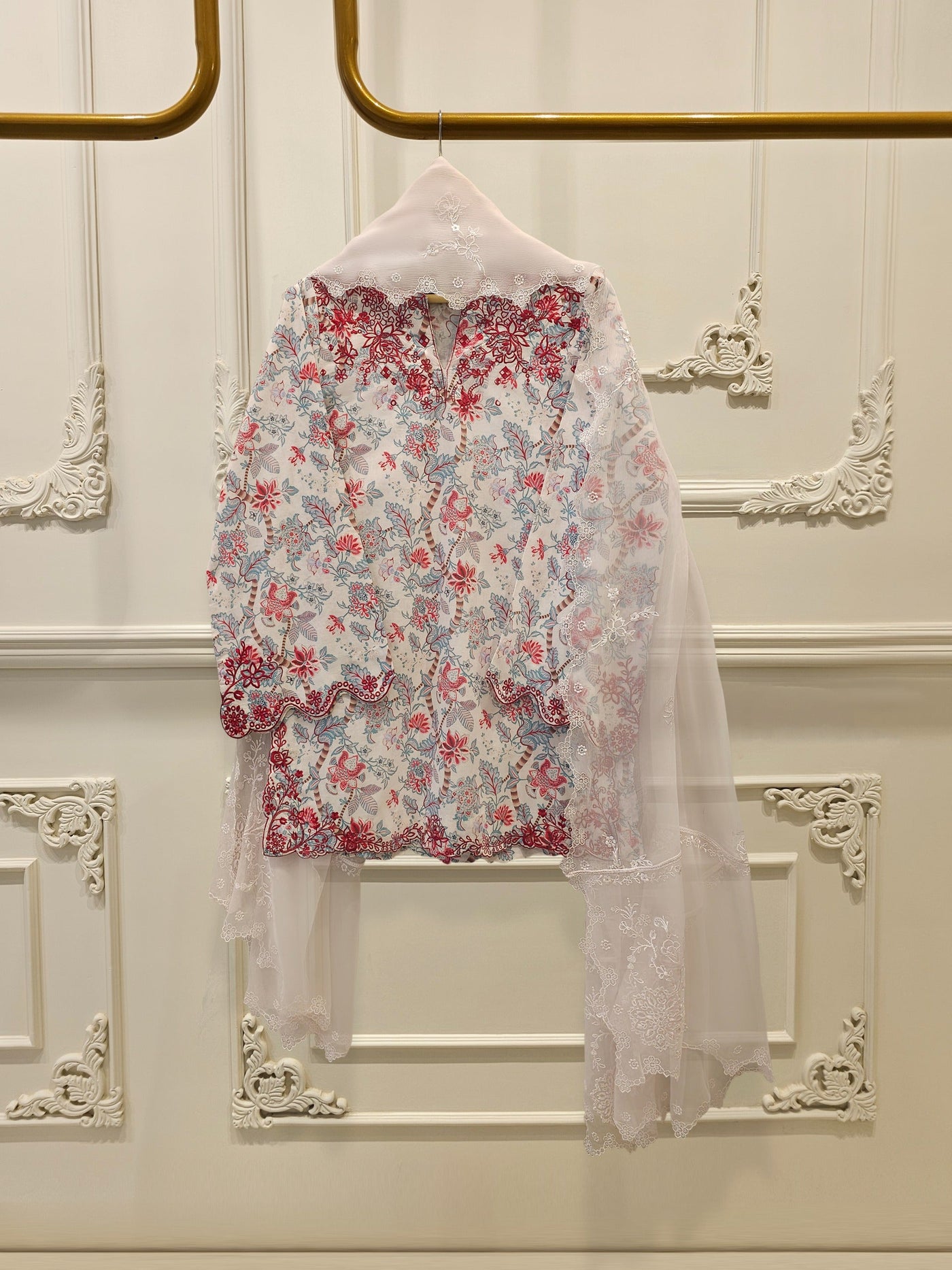 3 Piece - Digital Printed Lawn Suit