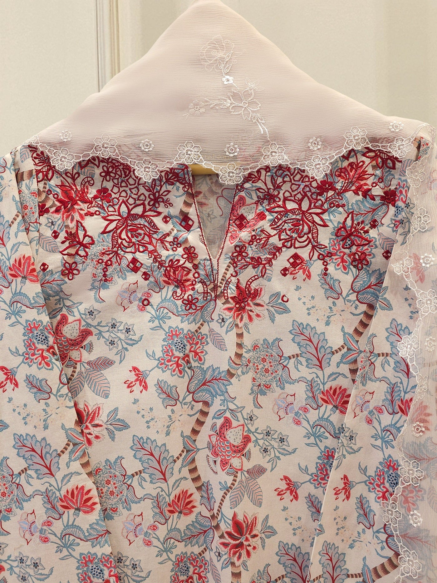 3 Piece - Digital Printed Lawn Suit