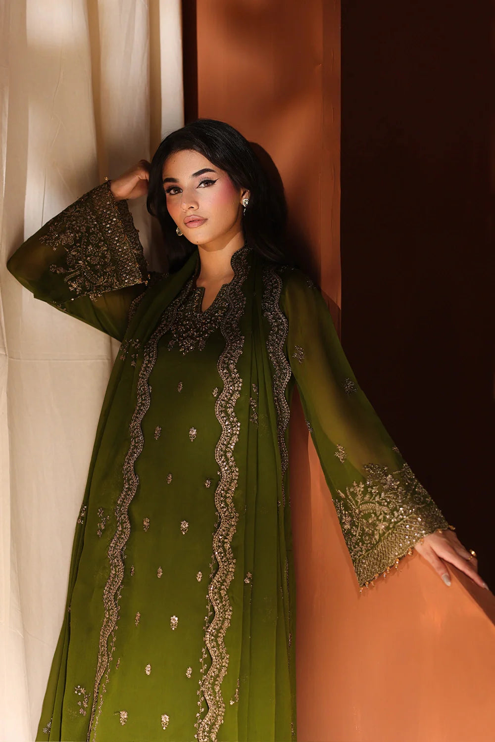 Luxe Embroidered  Lawn 3pcs