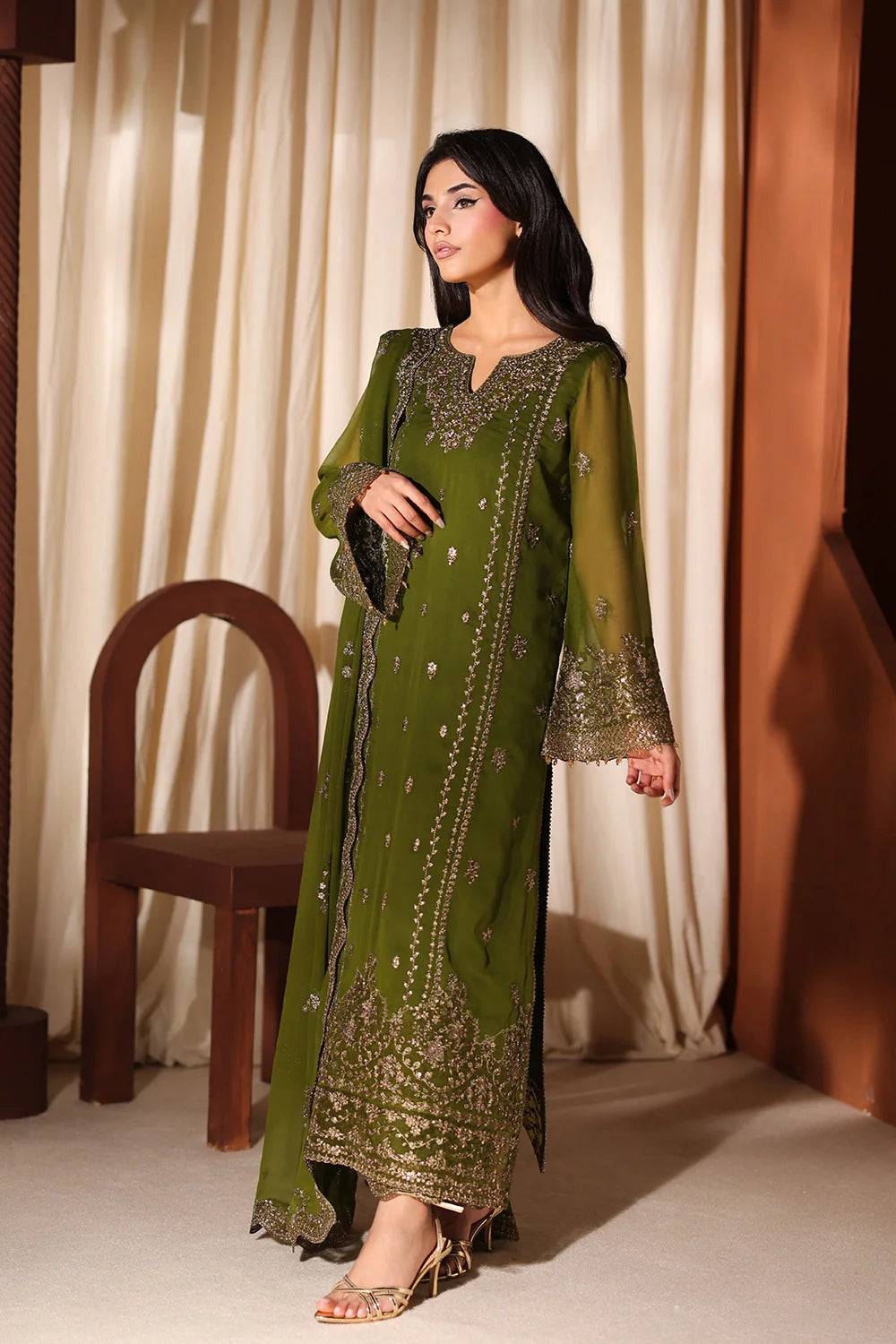 Luxe Embroidered  Lawn 3pcs