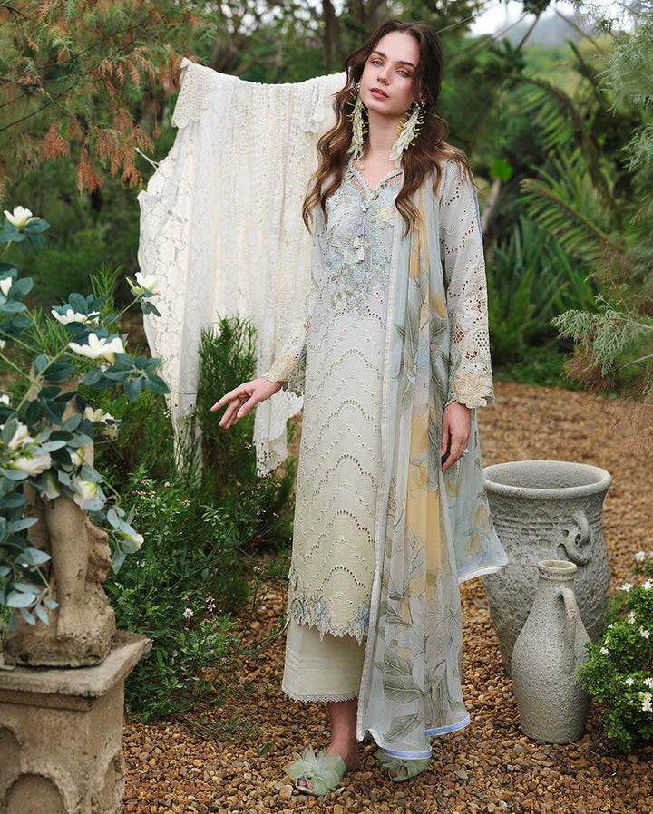 hemline the secret garden Lawn