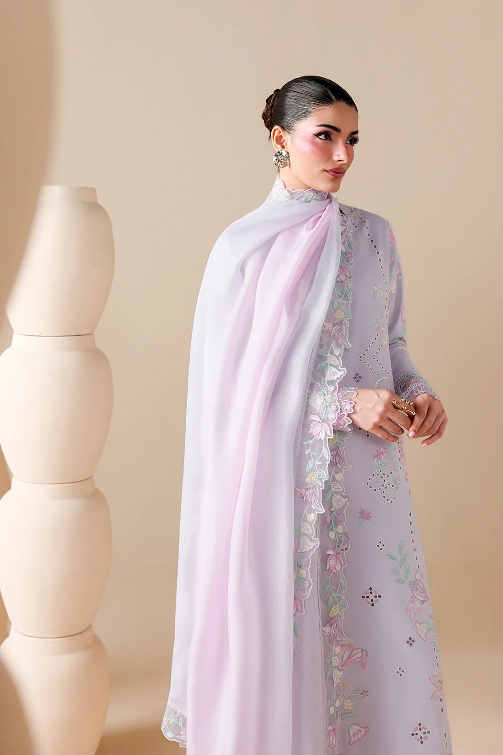 Embroidered Lawn 3 Piece Unstitched