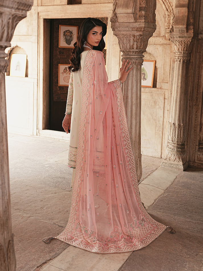 maisone luxury lawn