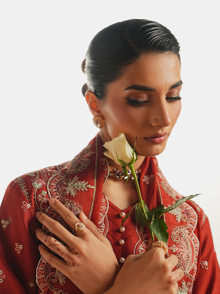 maisone luxury lawn