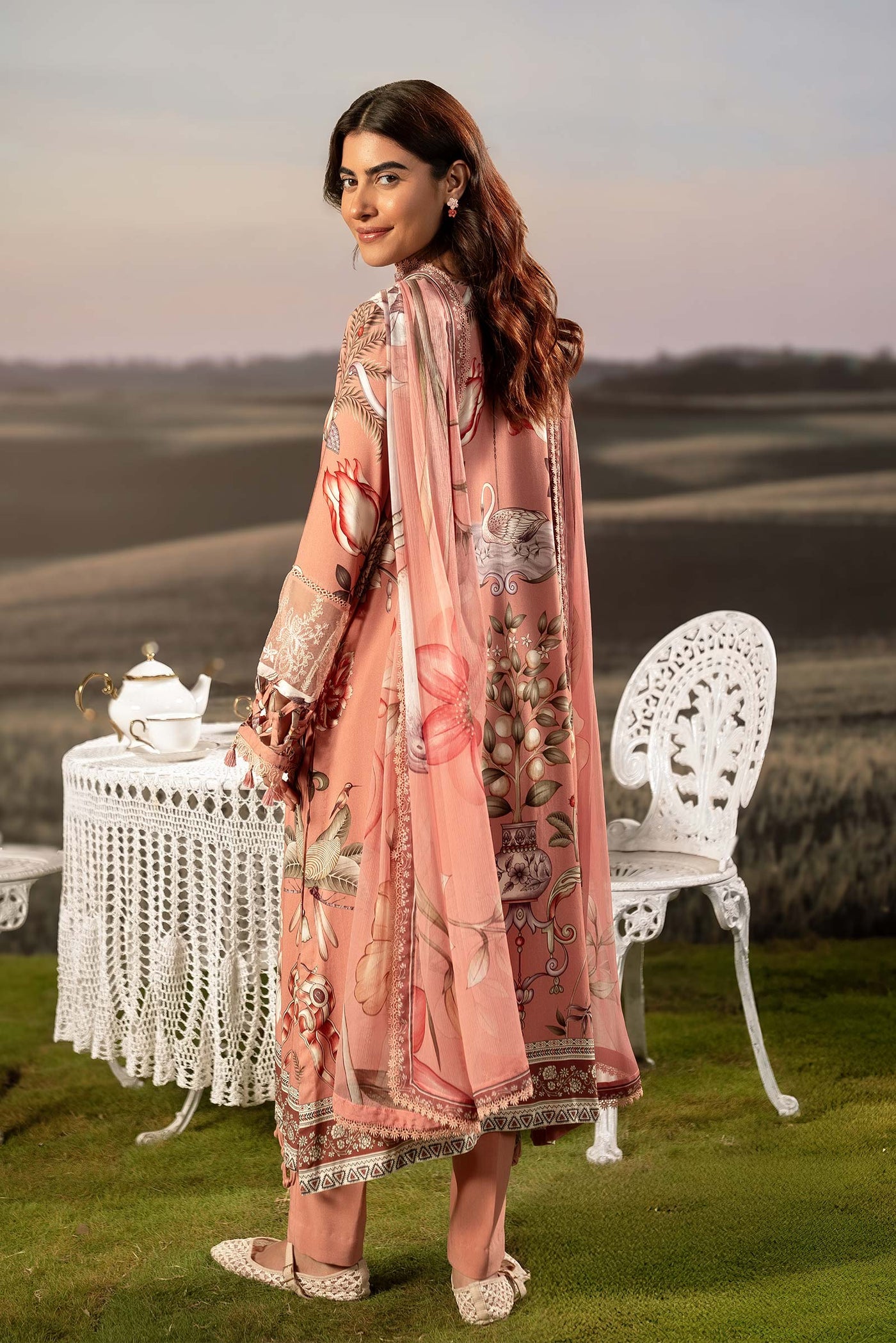 3 Pc Unstitched Embroidered Arabic Lawn Suit