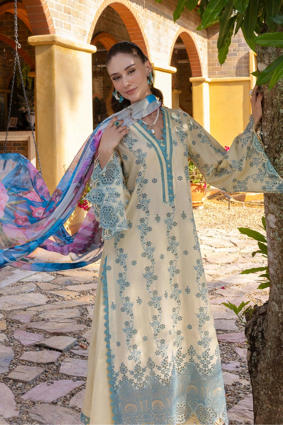 LASSERKARI-EID PETALS