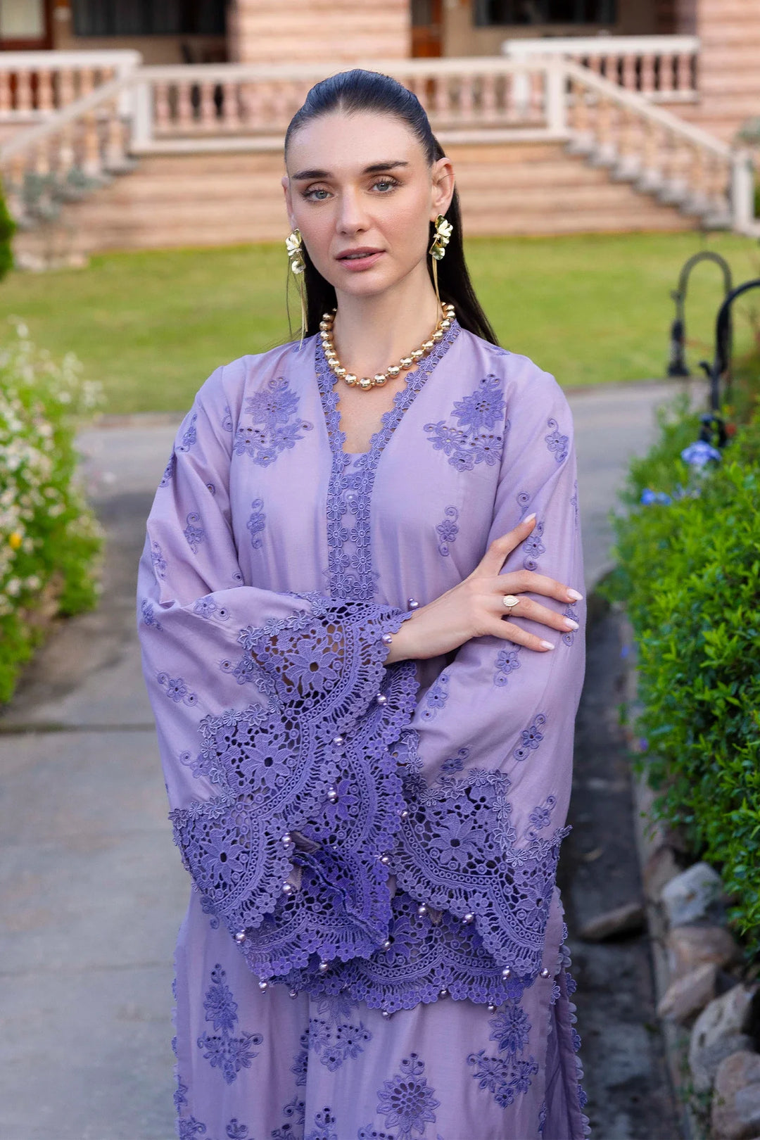 LASSERKARI-EID PETALS