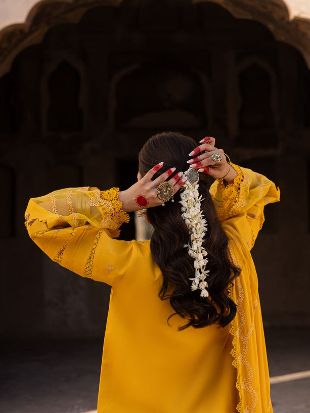 Mastani Luxury Lawn
