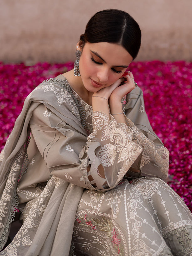 Mastani Luxury Lawn