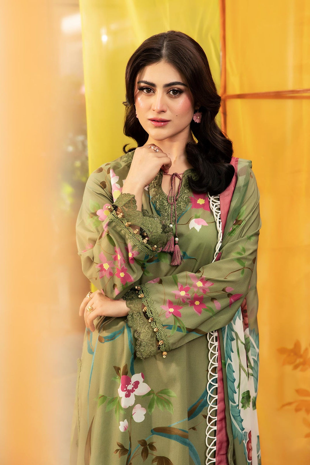 3 Pc Unstitched Embroidered Lawn Suit