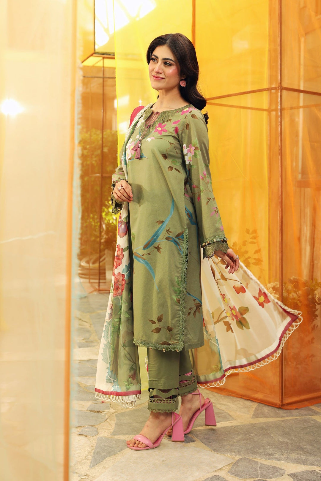 3 Pc Unstitched Embroidered Lawn Suit