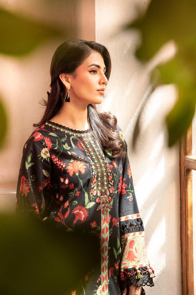 3 Pc Unstitched Embroidered Lawn Suit